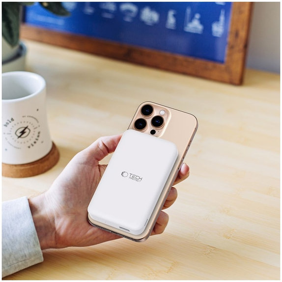 Power bank PB24 Lifemag Qi2 MagSafe 10000mAh, λευκή, Tech-Protect