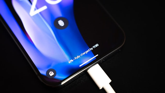 Όριο φόρτισης: γιατί το χρησιμοποιεί το iPhone και πώς σας βοηθά